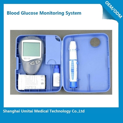 La pequeña glucosa en sangre mide el monitor del azúcar de sangre de la diabetes con recordatorio de la alarma